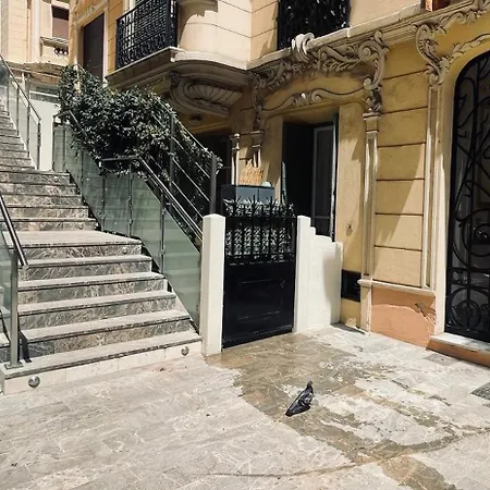 Monaco Cote D Azur * בוסוליי